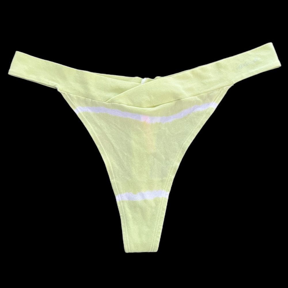 Victorias Secret Pink Soft Cotton Thong Panty Script Logo green / white XXL